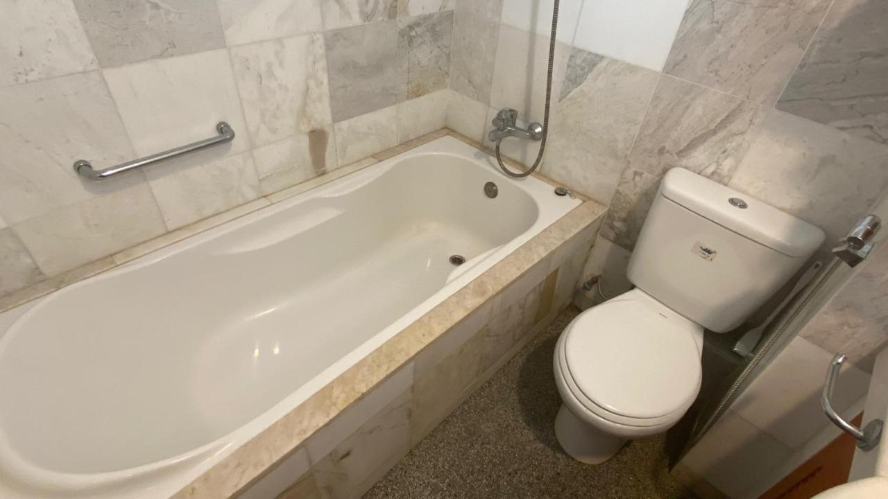 Sugar Marina Seaview Families Suite Apartment Куах Екстер'єр фото